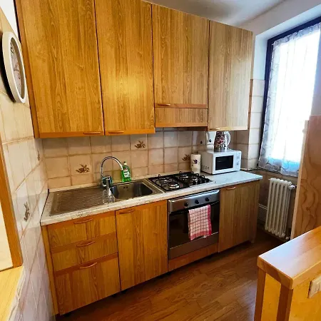 Hotel Diffuso Il Portichetto Sulla Collina A Vezio Perledo 3*
