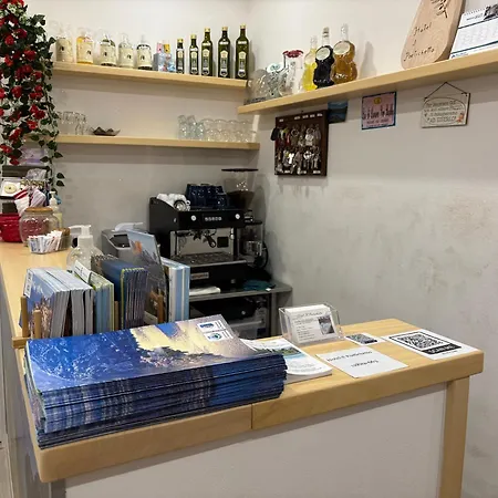 Hotel Diffuso Il Portichetto Sulla Collina A Vezio Perledo Perledo