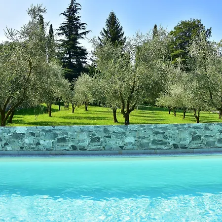 ホテル Diffuso Il Portichetto Sulla Collina A Vezio