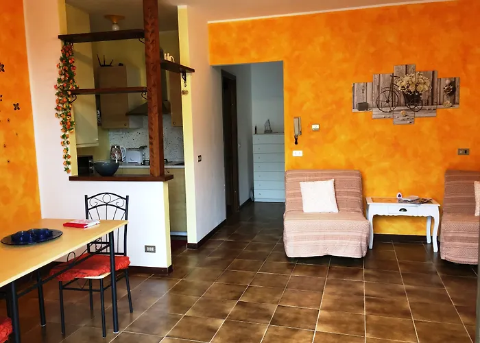 Diffuso Il Portichetto Sulla Collina A Vezio Hotel 3*