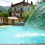 Hotel Hotel Diffuso Il Portichetto Sulla Collina A Vezio Perledo 3*