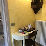 Hotel Diffuso Il Portichetto Sulla Collina A Vezio Perledo Hotel 3*