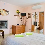 Hotel Hotel Diffuso Il Portichetto Sulla Collina A Vezio Perledo