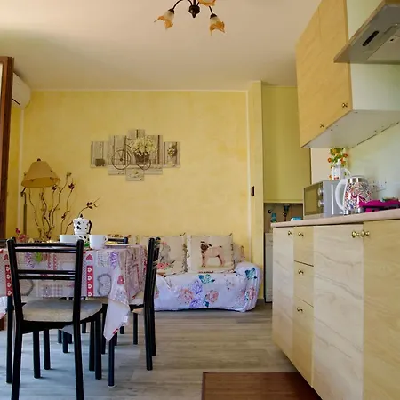 מלון Diffuso Il Portichetto Sulla Collina A Vezio