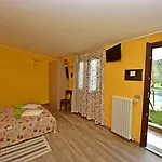 Diffuso Il Portichetto Sulla Collina A Vezio Szálloda 3*