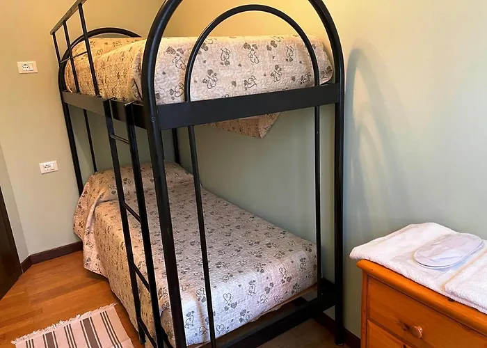 Hotel Diffuso Il Portichetto Sulla Collina A Vezio Perledo 3* Perledo