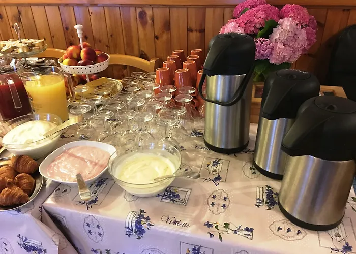 Hotel Hotel Diffuso Il Portichetto Sulla Collina A Vezio Perledo Perledo