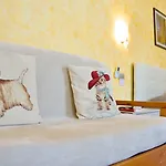 Hotel Diffuso Il Portichetto Sulla Collina A Vezio Perledo Perledo
